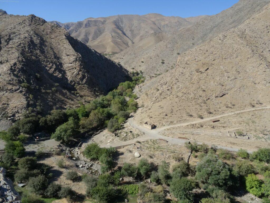 Montagnes village Sentob - Ouzbékistan